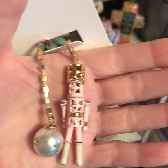 NWT Sparkly Rhinestone BETSEY JOHNSON Pink Nutcracker Jeweled  Holiday Earrings - Picture 7 of 17